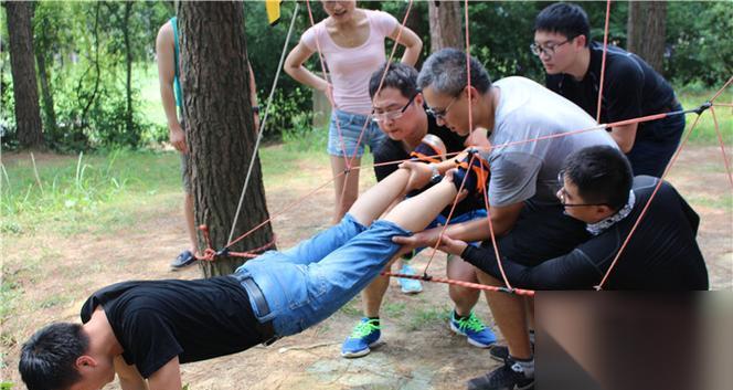 逆战队友信任建立的技巧是什么